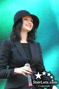 Sophie Ellis-Bextor Ref:(obs10-sophie1653)